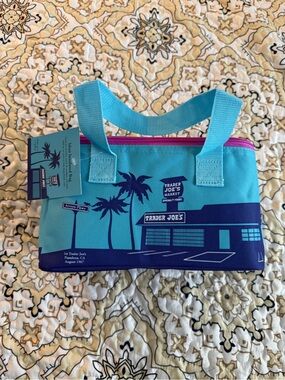 Trader Joes Mini Insulated Bag Blue Limited Edition NWT